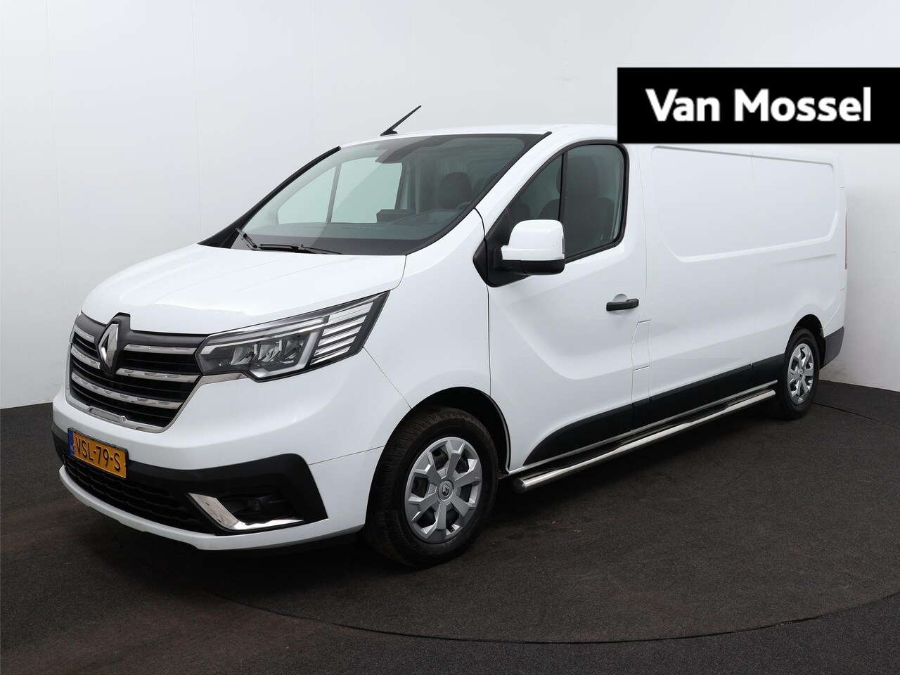 Renault Trafic - 2.0 dCi 130 T29 L2H1 Work Edition 2.0 dCi 130 T29 L2H1 Work Edition - AutoWereld.nl