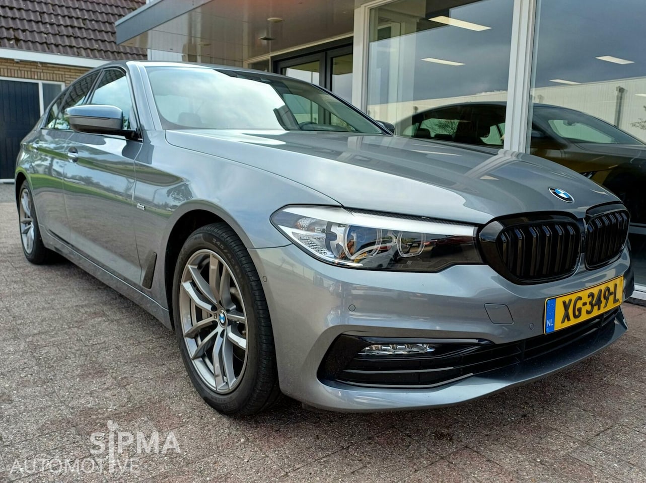 BMW 5-serie - 530i Sport Line Executive - AutoWereld.nl