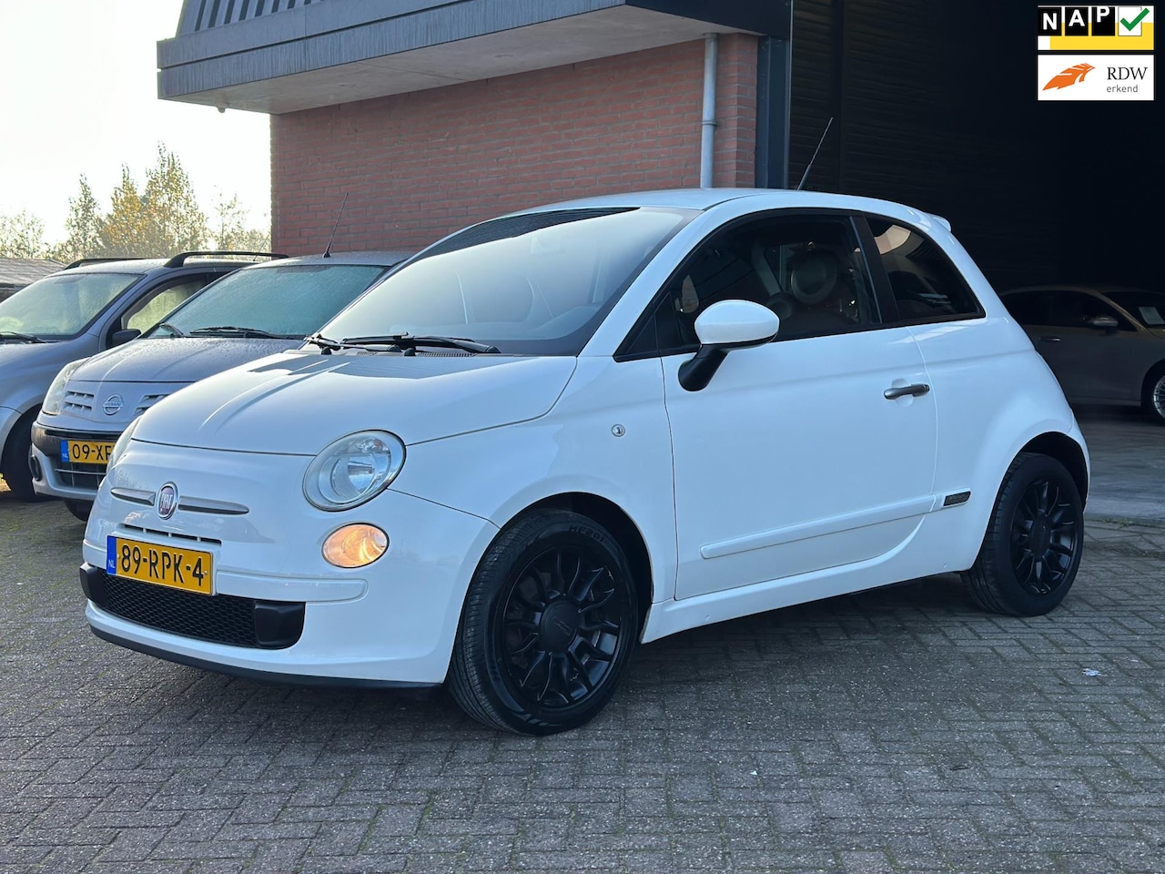 Fiat 500 - 0.9 TwinAir Turbo LAGE KM, AIRCO, LEDER, APK!! - AutoWereld.nl