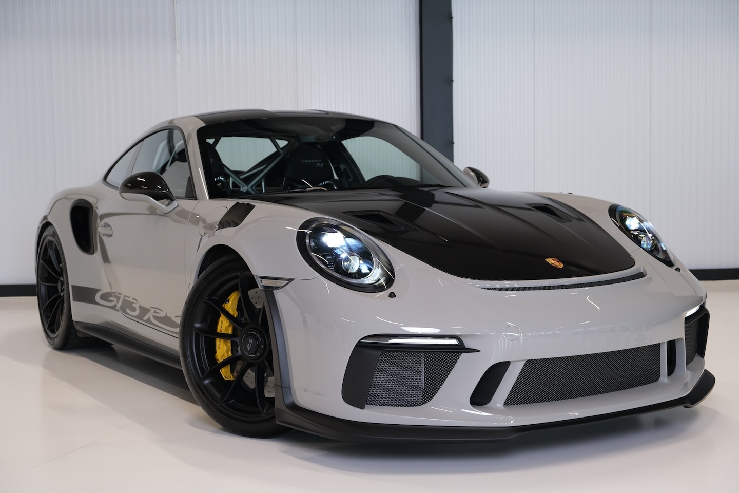 Porsche 911 - 4.0 GT3 RS Weissach MKII origineel 10.813 km - AutoWereld.nl