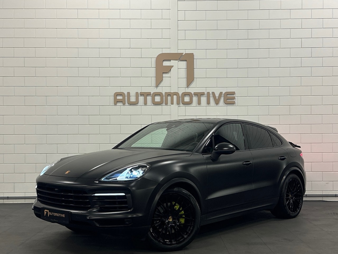 Porsche Cayenne Coupé - 3.0 E-Hybrid Pano|360c|Trekhaak|Chrono - AutoWereld.nl