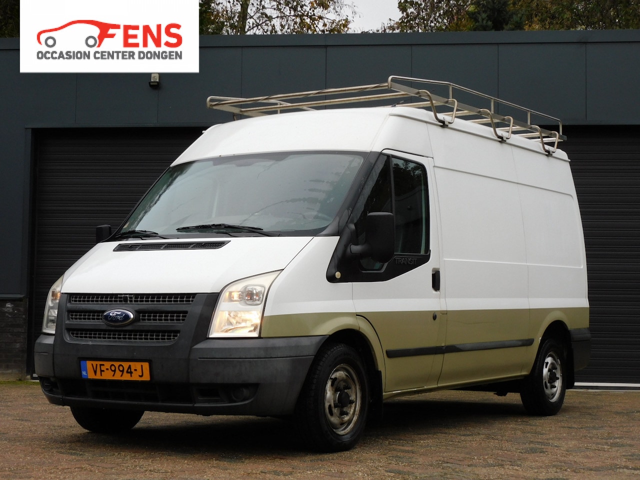 Ford Transit - 300M 2.2 TDCI HD 2e EIGENAAR! AIRCO! IMPERIAAL! TREKHAAK! - AutoWereld.nl