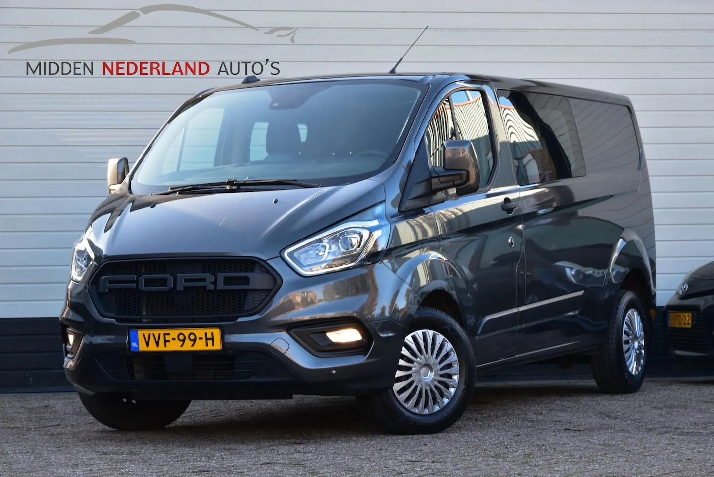 Ford Transit Custom - 320 2.0 TDCI L2H1 * DUBBEL CAB INE * 6 PERSOONS * - AutoWereld.nl