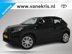 Toyota Aygo X - 1.0 VVT-i MT play, Trekhaak, Airco, Parkeercamera, Apple Carplay/Android Auto, 1e Eigenaar