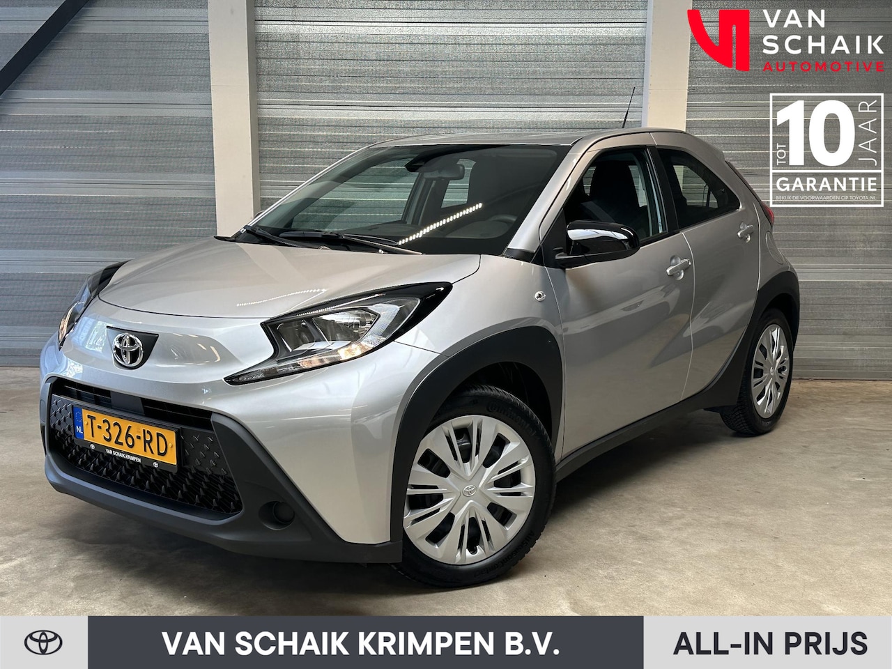 Toyota Aygo X - 1.0 VVT-i MT Play NL-auto Carplay/Android - AutoWereld.nl