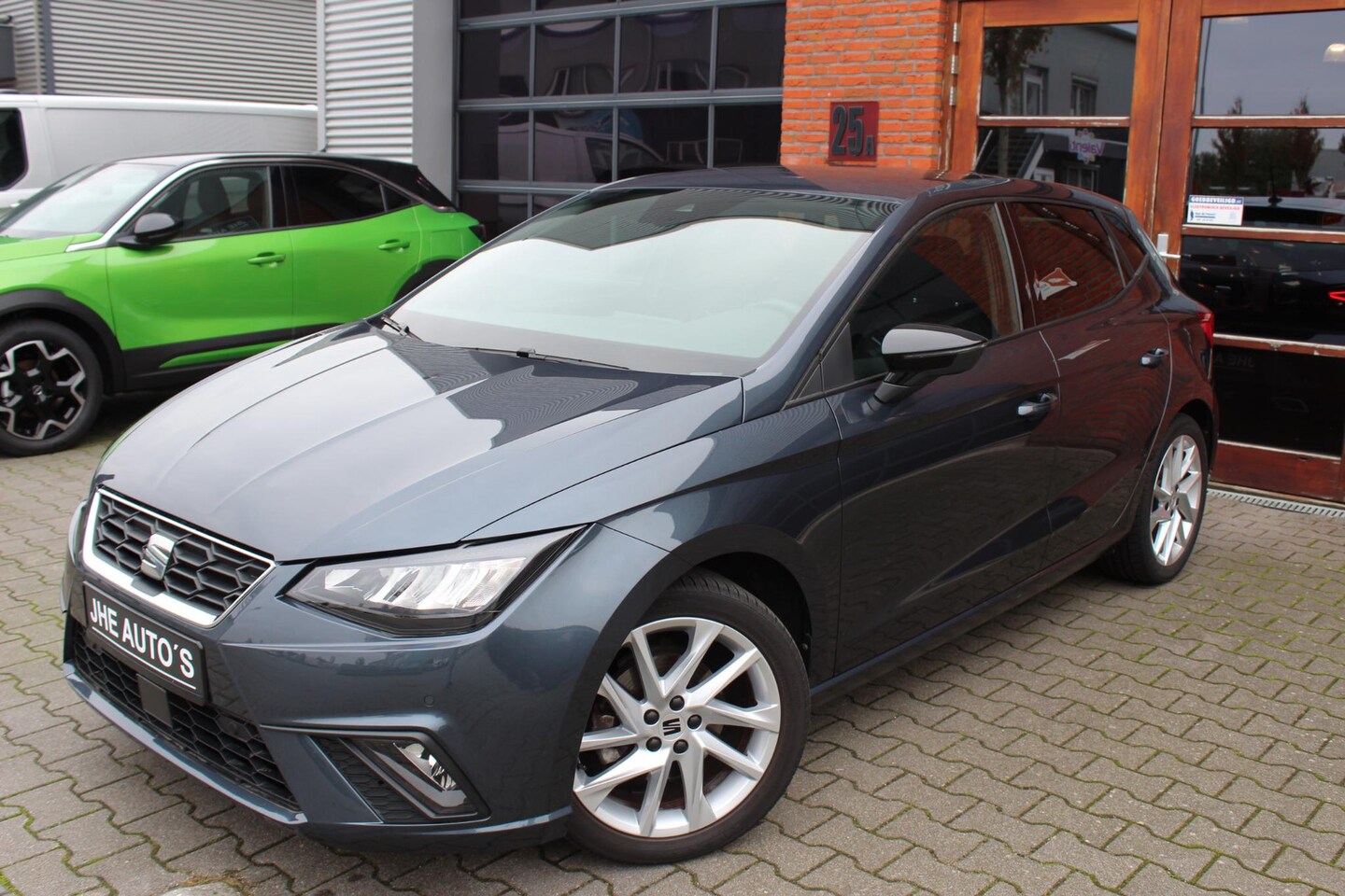 Seat Ibiza - 1.0 EcoTSI FR Business Intense - AutoWereld.nl