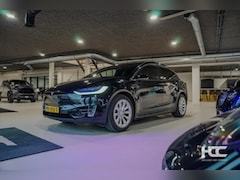 Tesla Model X - 90D Base 6p