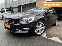 Volvo V60 - 2.4 D6 AWD Plug-In Hybrid Summum Full Options ADAP DAK CAMERA