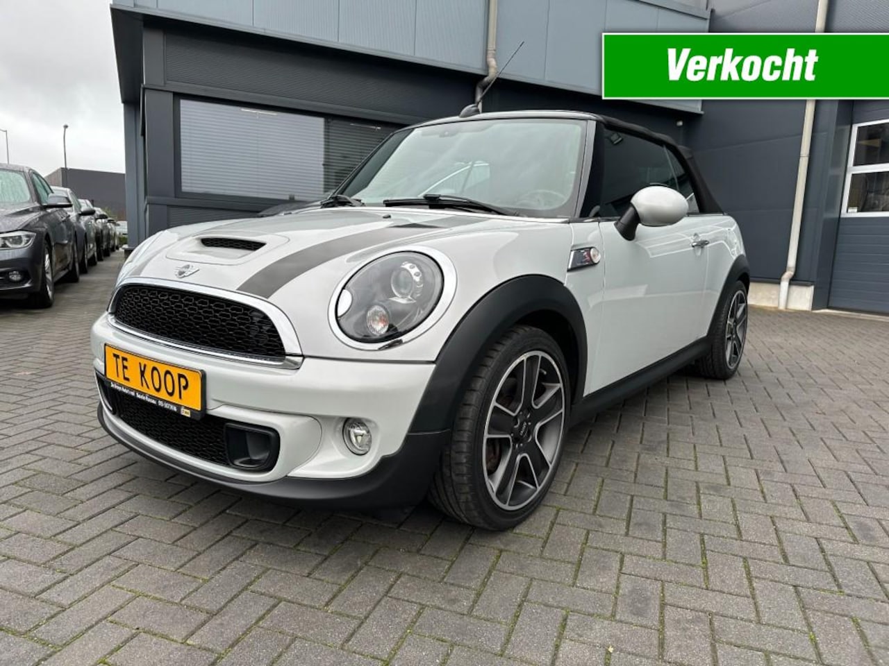 MINI Cooper S - 1.6 Cabrio 184 PK stoelverwarming - AutoWereld.nl