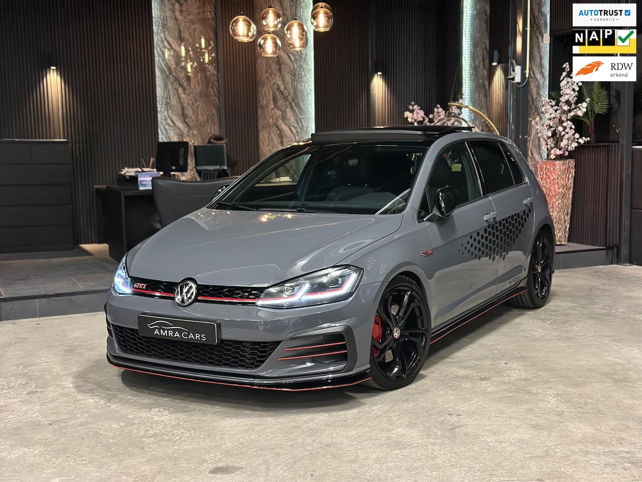 Volkswagen Golf - 2.0 TSI GTI TCR|PANO|BOMVOL - AutoWereld.nl