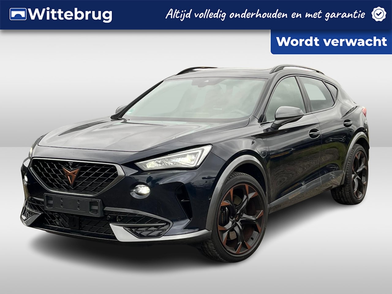 CUPRA Formentor - 1.4 e-Hybrid VZ Performance / Panoramadak / 19" LMV / Stuur + Stoelverwarming / Memory Sea - AutoWereld.nl