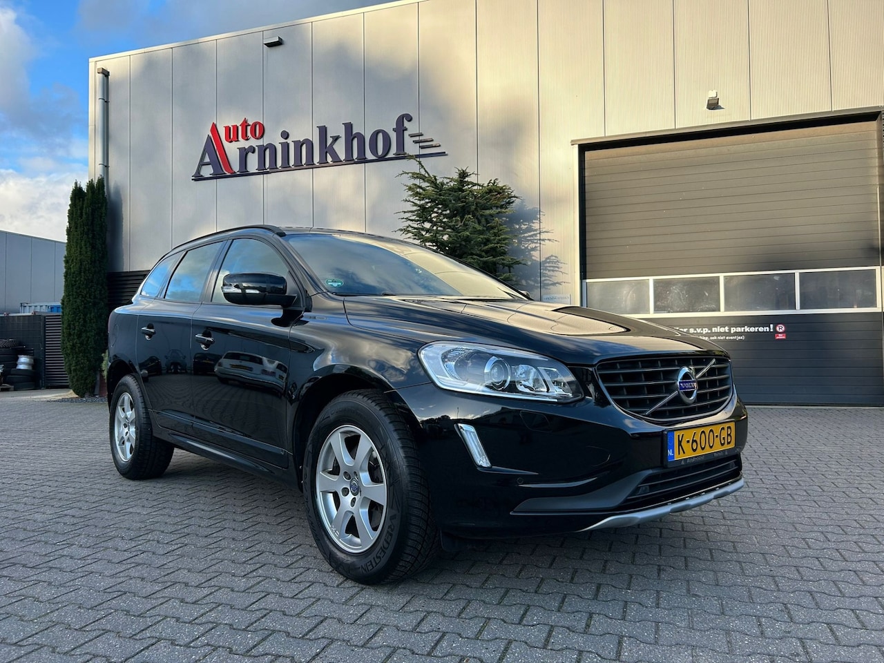 Volvo XC60 - 2.0 D3 FWD Polar 2.0 D3 FWD Polar+ - AutoWereld.nl