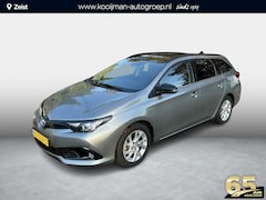 Toyota Auris Touring Sports - 1.8 Hybrid Black Edition Trekhaak