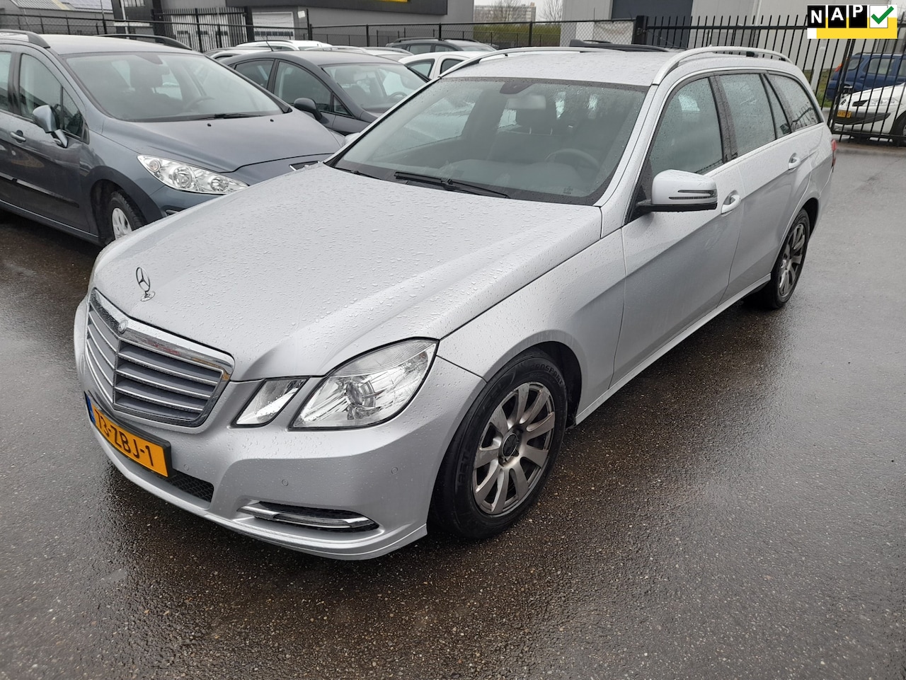 Mercedes-Benz E-klasse Estate - 200 CDI Euro5 AUTOMAAT (EXPORT PRIJS) Info:0655357043 - AutoWereld.nl