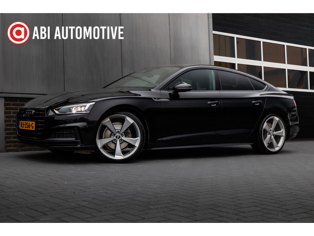 Audi A5 Sportback - 2.0 TFSI 191 pk MHEV Sport S-line Edition / NL-Auto/ Black-Optiek/ Sportstoelen/ Xenon-LED - AutoWereld.nl