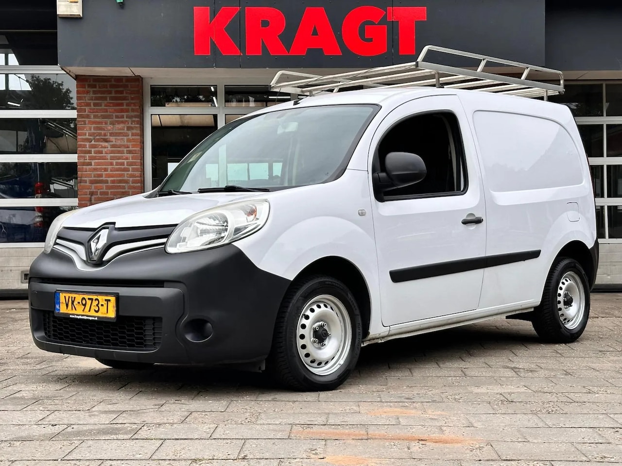 Renault Kangoo Express - 1.5 dCi 75 Express Générique|NAP|imperiaal|radio|centrale deurvergrendeling - AutoWereld.nl