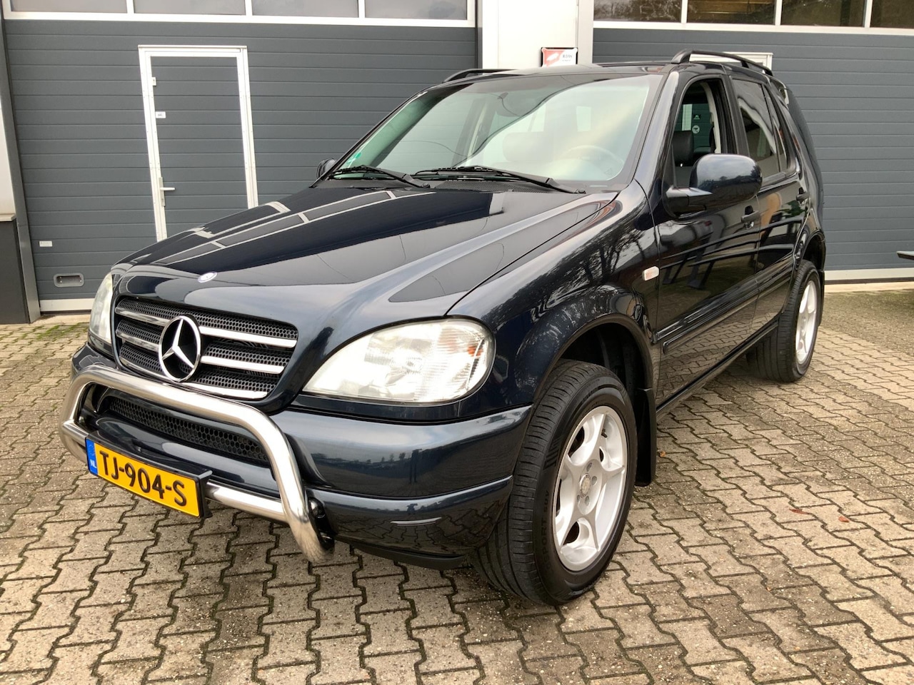 Mercedes-Benz M-klasse - 320 in verzamelaars staat - AutoWereld.nl