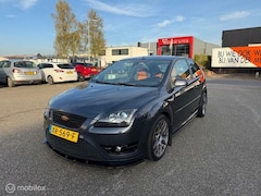 Ford Focus - 2.5-20V ST