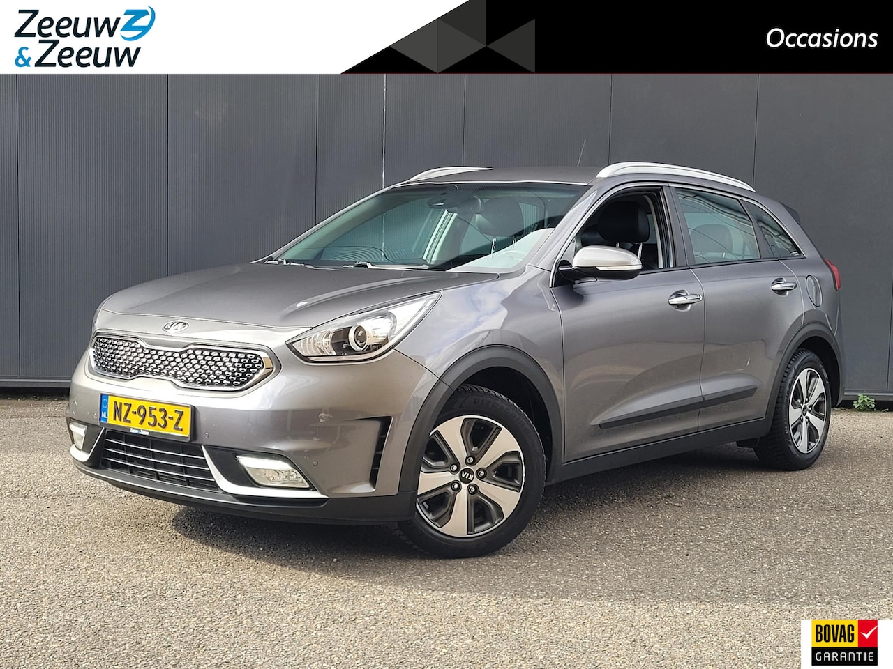 Kia Niro - 1.6i Hybrid First Edition 1e Eigenaar | Metallic lak | Navi | Cruise Control |12 maanden B - AutoWereld.nl