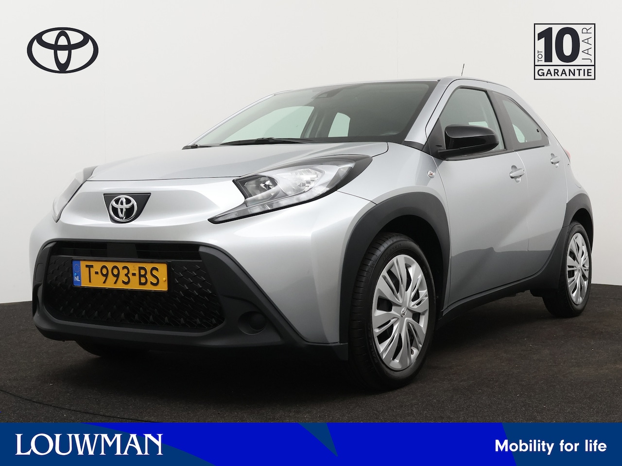 Toyota Aygo X - 1.0 VVT-i MT play | Camera | Airco | Apple Carplay/Android Auto | - AutoWereld.nl