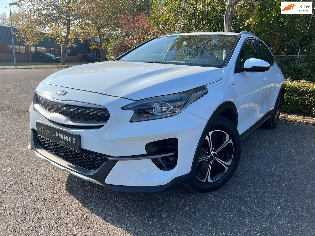 Kia XCeed - 1.6 GDi Plug in Hybride Apple carplay Cruise control Parkeer camera Stoel verwarming 1.6 G - AutoWereld.nl