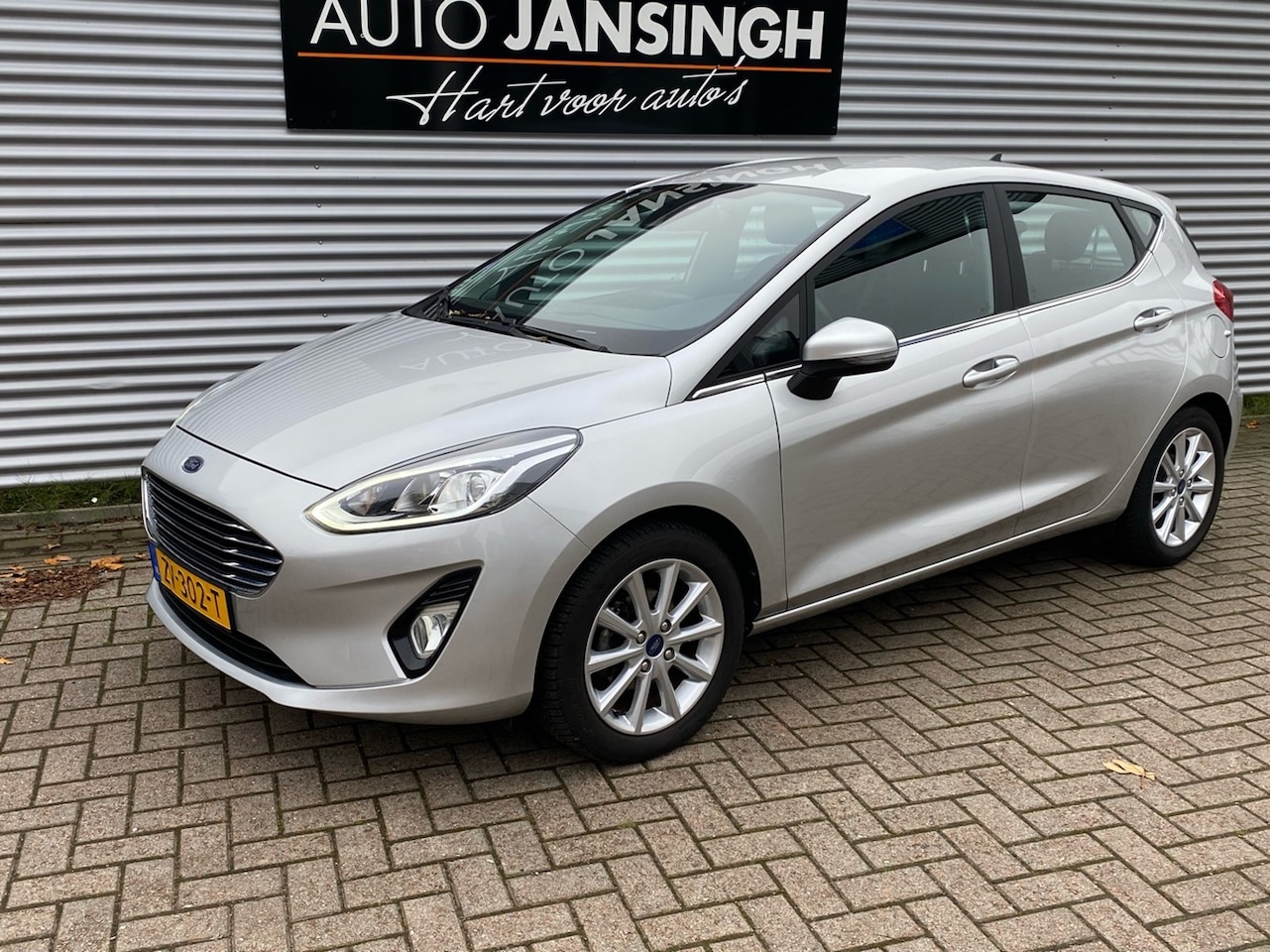 Ford Fiesta - 1.0 EcoBoost Titanium!! | Navigatie | Lage km stand! | Clima | LM Velgen | Cruise control - AutoWereld.nl