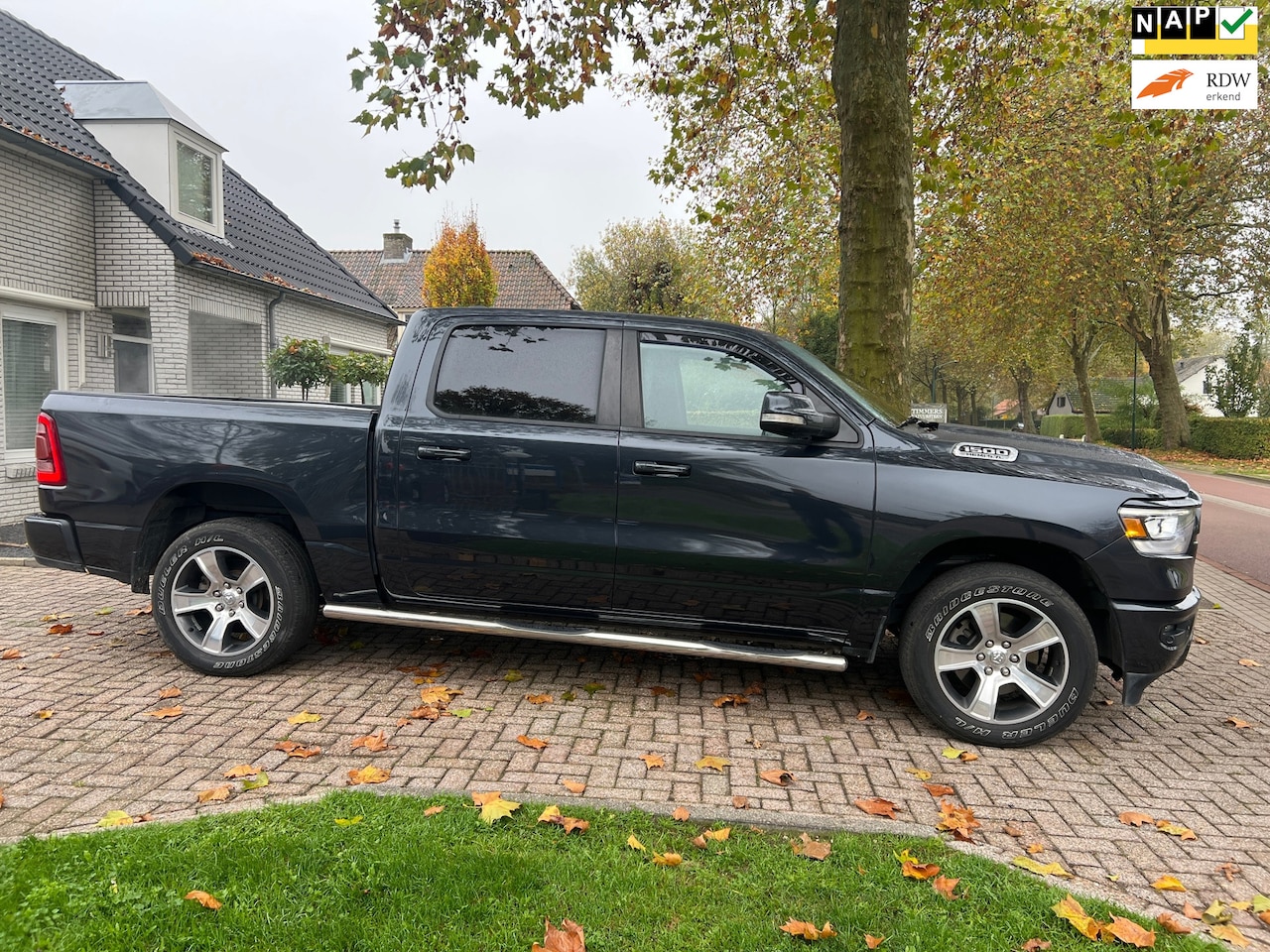 Dodge Ram 1500 - 5.7 V8 4x4 Crew Cab Big Horn automaat - AutoWereld.nl