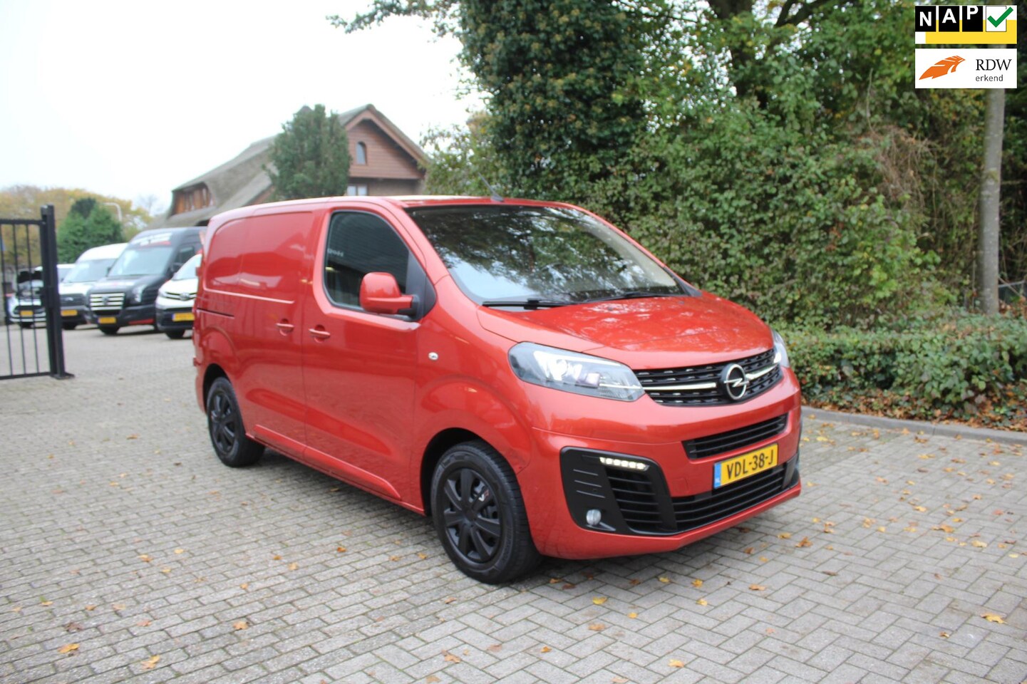 Opel Vivaro - AUTOMAAT 2.0 CDTI L1H1 Innovation - AutoWereld.nl