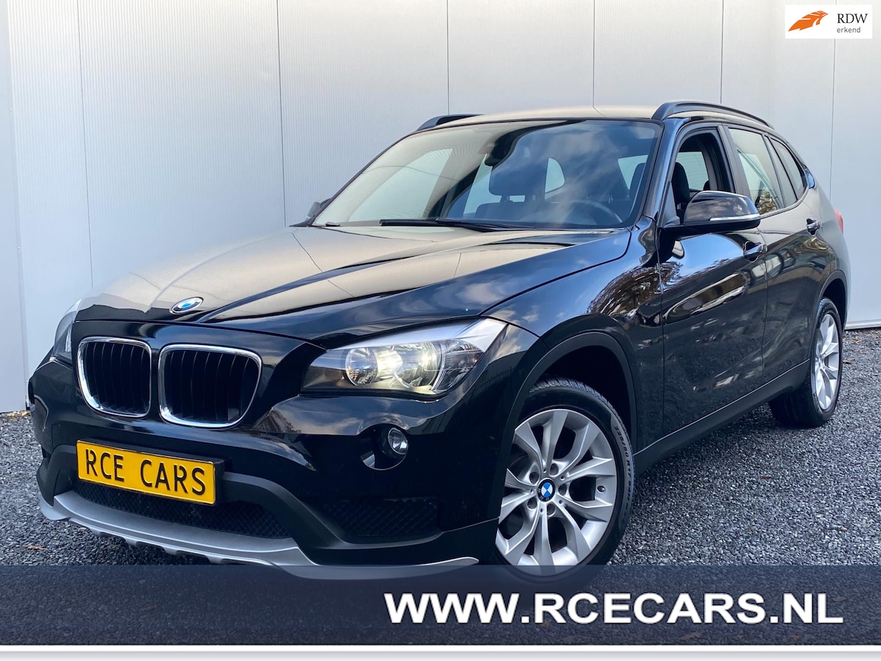 BMW X1 - SDrive18i | Carplay|Navigatie|PDC|Stoelverw|Start-Stop|Blueth - AutoWereld.nl