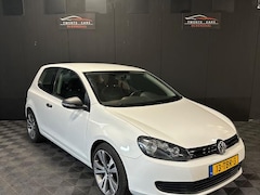 Volkswagen Golf - 1.6 TDI Trendline BlueMotion | Airco |