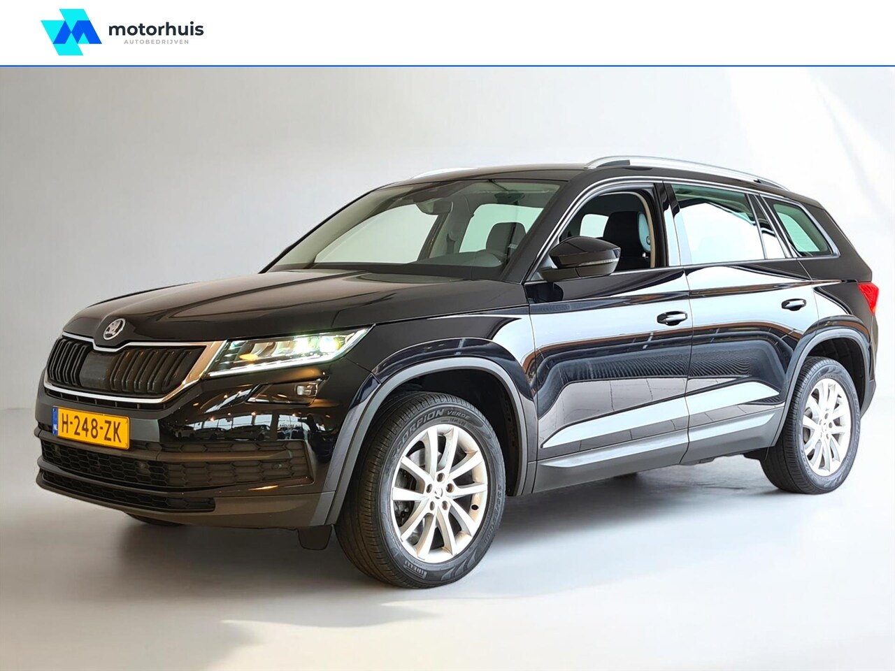 Skoda Kodiaq - 1.5 TSI Greentech ACT 150pk Limited Business Edition AUTOMAAT TREKHAAK CAMERA NAVI LED - AutoWereld.nl