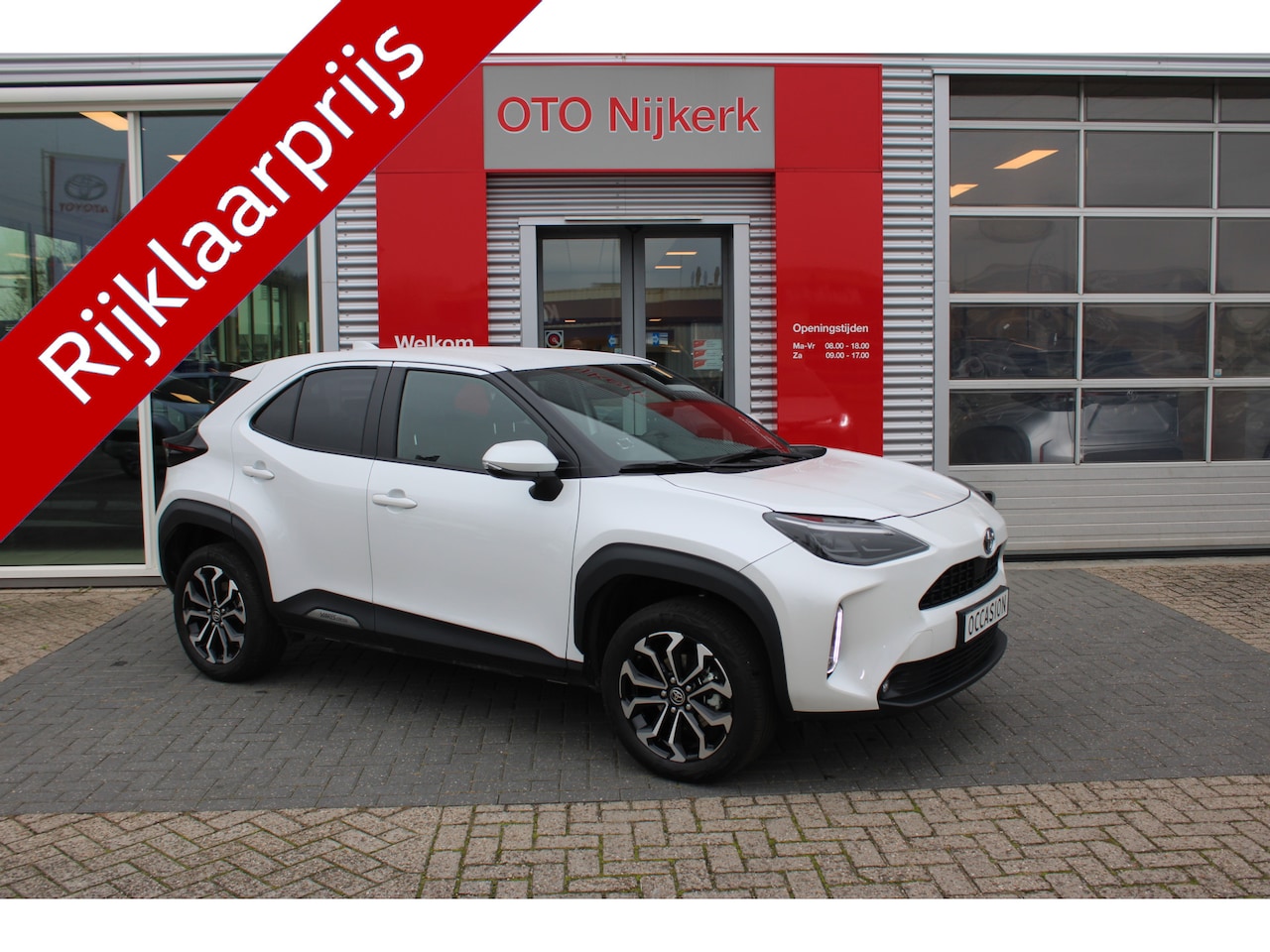 Toyota Yaris Cross - 1.5 Hybrid Dynamic met winterpack - AutoWereld.nl