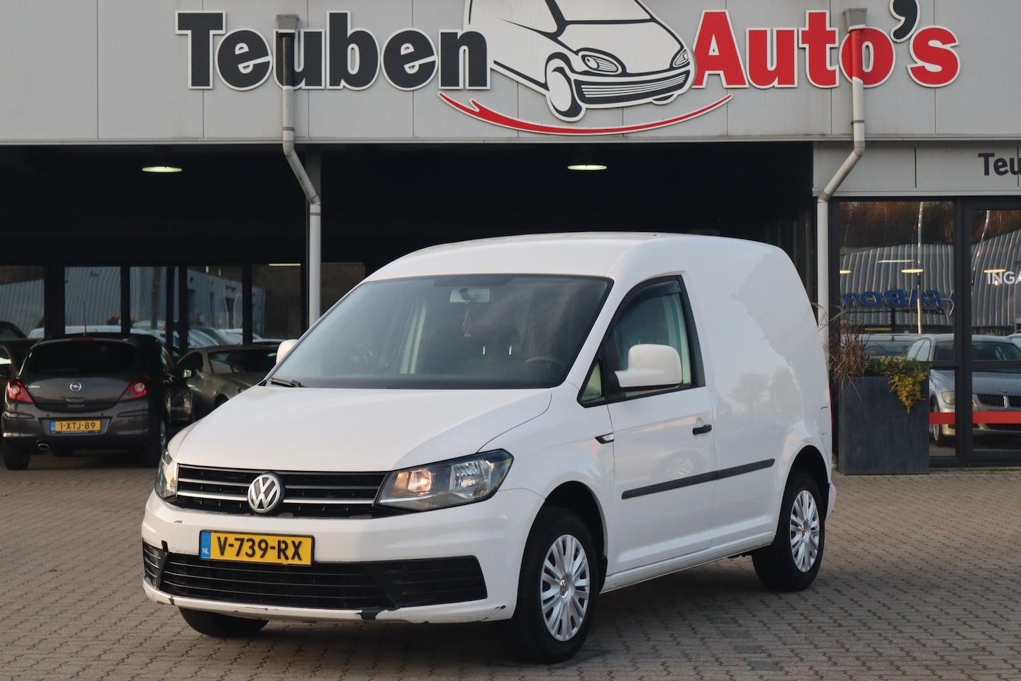 Volkswagen Caddy - 2.0 TDI L1H1 BMT Highline Climate control, Rechter zijdeur, Airco, Cruise control - AutoWereld.nl