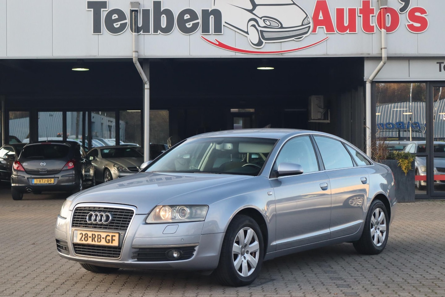 Audi A6 Limousine - 2.4 Pro Line !!1 eigenaar, NL auto!!Navigatie, Cruise control, Climate control, Elektrisch - AutoWereld.nl