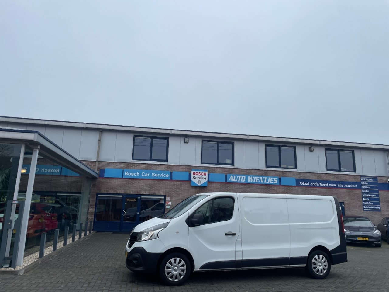 Renault Trafic - 1.6 dCi 66kw | L2 Comfort 3-Pers | Airco - AutoWereld.nl