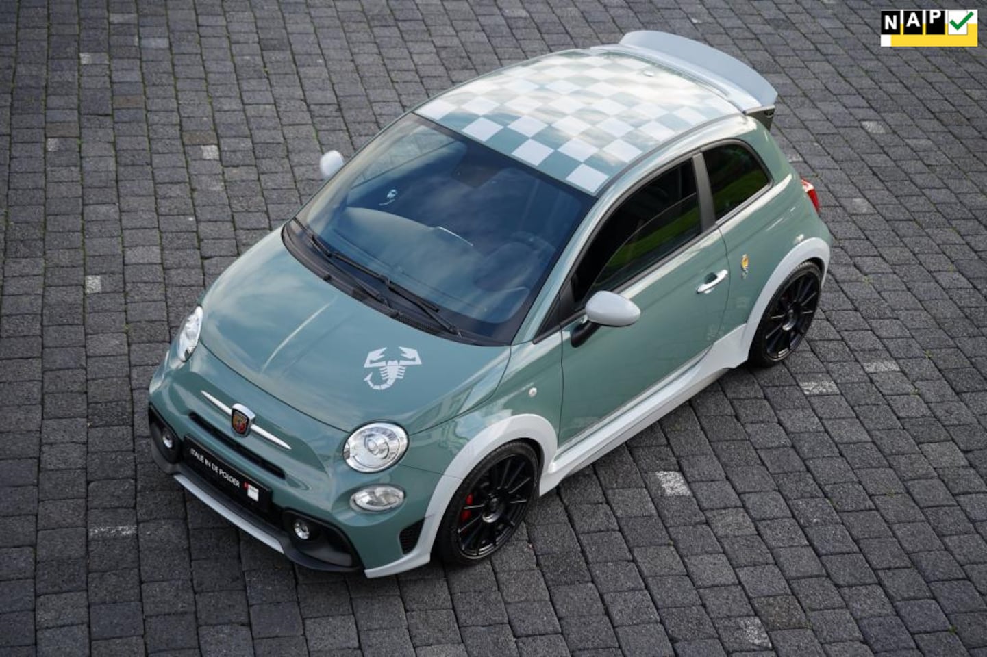 Fiat 500 Abarth - 1.4 T-Jet 695 70th Anniversario - AutoWereld.nl