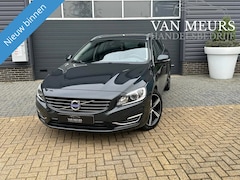 Volvo V60 - 2.4 D6 AWD Plug-In Hybrid Summum, trekhaak, automaat, leder, apk 08-2025