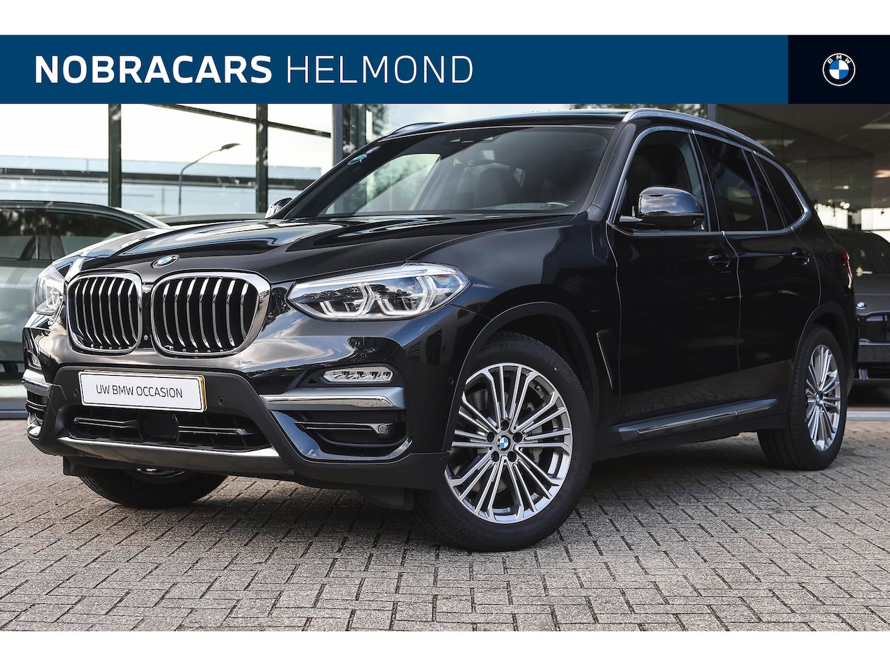 BMW X3 - xDrive30i High Executive Luxury Line Automaat / Panoramadak / Adaptieve LED / Parking Assi - AutoWereld.nl