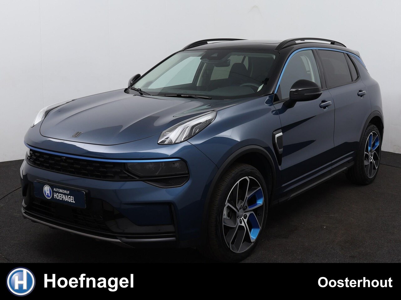 Lynk & Co 01 - 1.5 Automaat | Panoramadak | Navigatie |Camera | Stoelverwarming - AutoWereld.nl