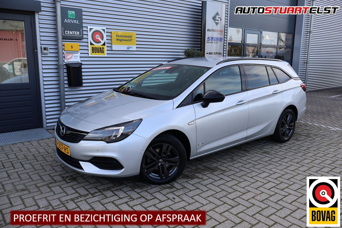 Opel Astra Sports Tourer - 1.2 Business Elegance PDC | Camera|  NL-Auto | 1e Eigenaar | Navi | LED - AutoWereld.nl