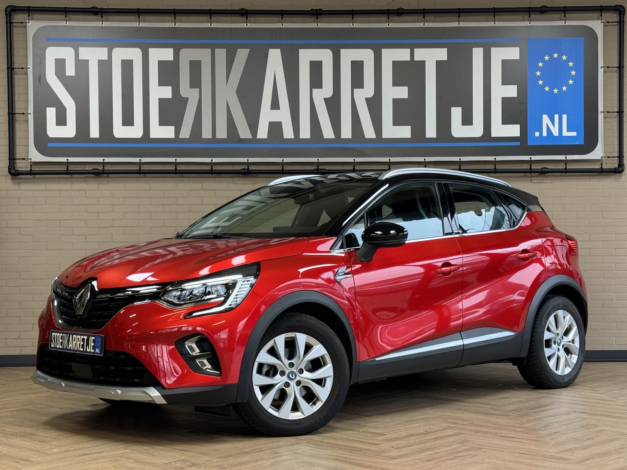 Renault Captur - 1.6 E-Tech 160pk AUT, Plug-in Hybrid Intens, Groot 9,3" navi, Bose, stoelverwarming, led, - AutoWereld.nl