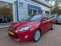 Ford Focus - 1.6 Ti-VCT 125pk Titanium First Edition Trekhaak Half Leer Winter pack 1e Eigenaar 5drs De