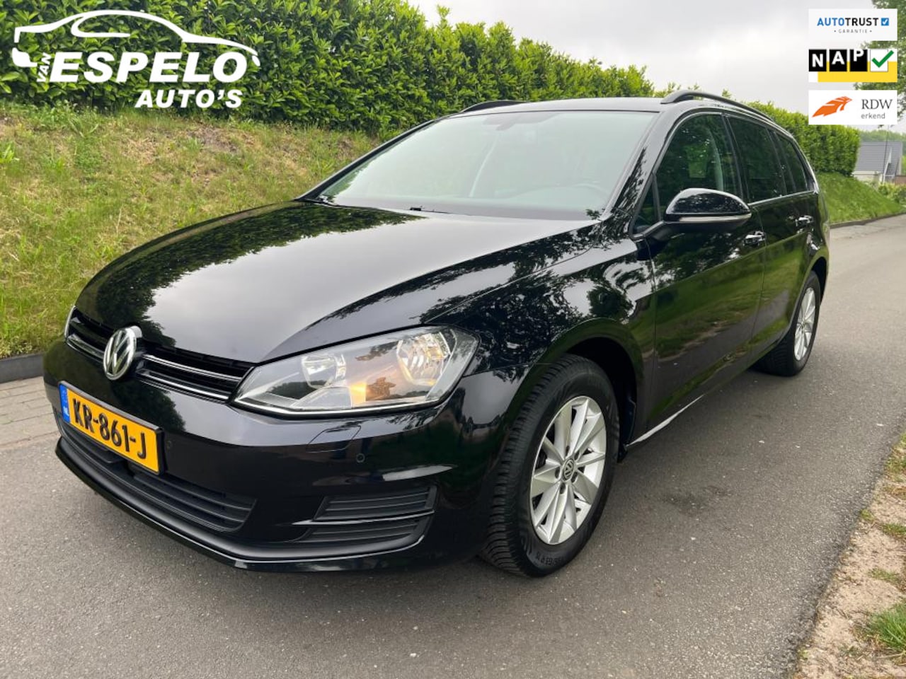 Volkswagen Golf - 1.6 TDI Highline 1.6 TDI Highline, Zeer nette auto met oa: Adaptive cruisecontrol, Clima, Stoelverwarming, - AutoWereld.nl