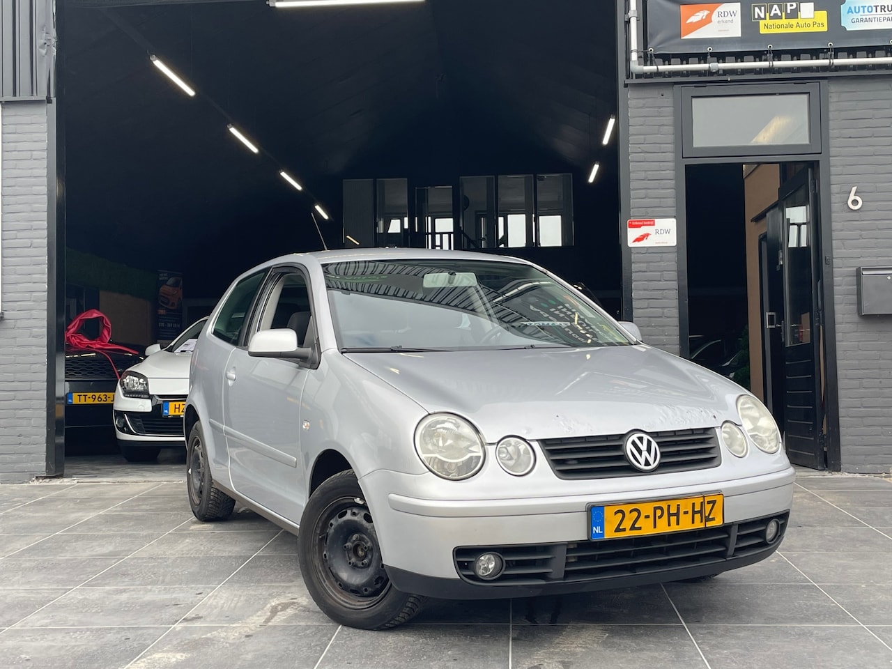 Volkswagen Polo - 1.4-16V Athene|Airco|Elek. Ramen|NAP|APK - AutoWereld.nl