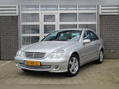 Mercedes-Benz C-klasse - 180 K. Avantgarde / Clima / Cruise / N.A.P