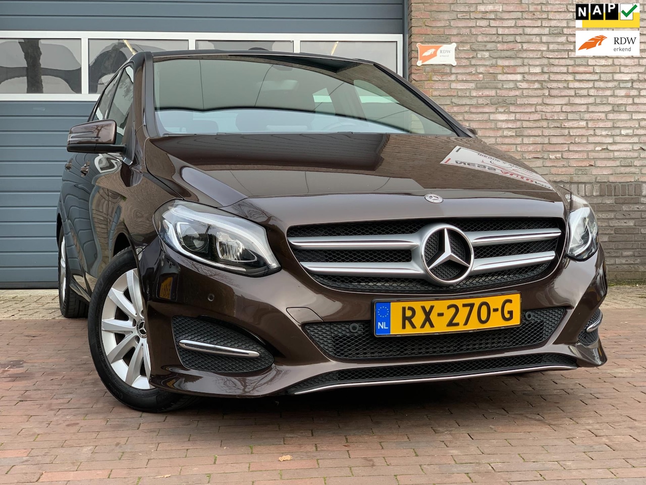 Mercedes-Benz B-klasse - 180 Business Solution Automaat|Navi|1e Eig. - AutoWereld.nl