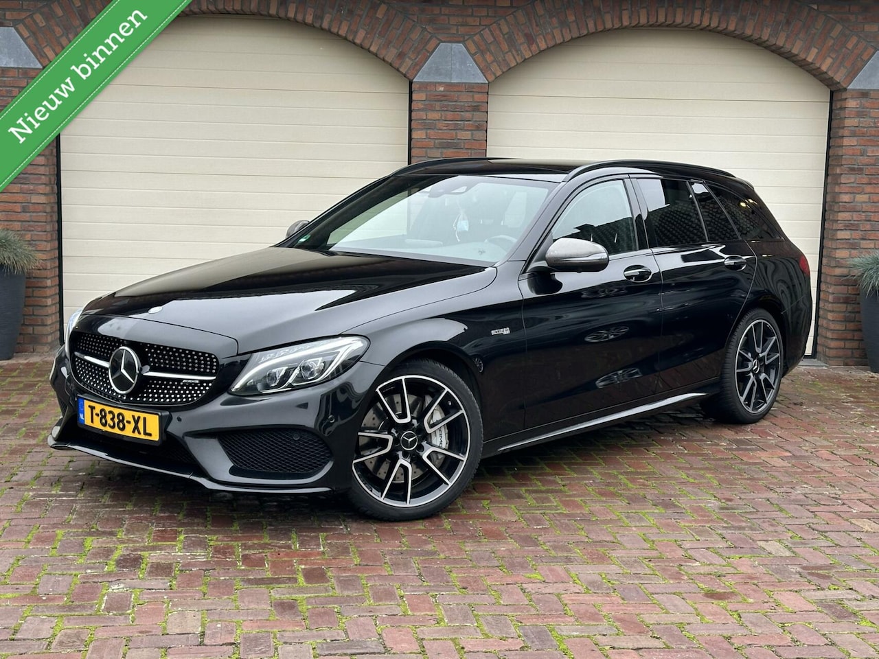 Mercedes-Benz C-klasse Estate - AMG 43 4MATIC Navi Pano Burmester 368pk Leder 360 cam - AutoWereld.nl