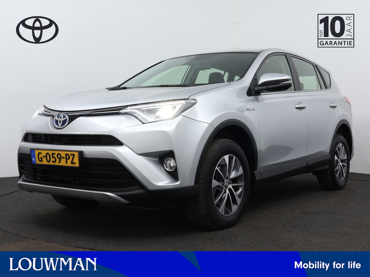 Toyota RAV4 - 2.5 Hybrid First Edition Limited | Navigatie | Climate Control | Camera | LM velgen | - AutoWereld.nl