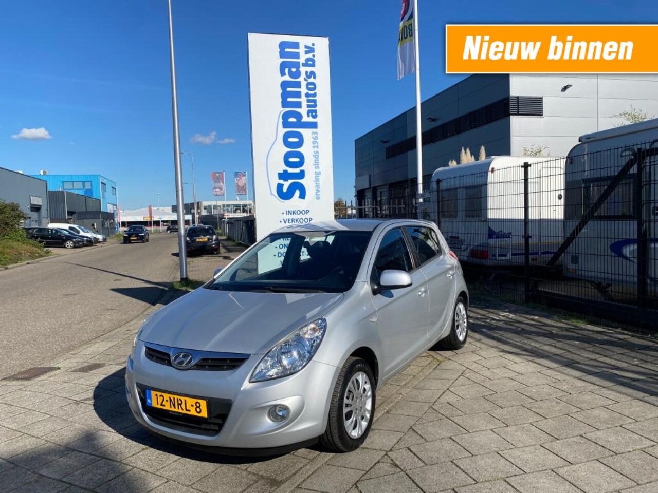 Hyundai i20 - 1.4i DynamicVersion Airco El.ramen CV - AutoWereld.nl