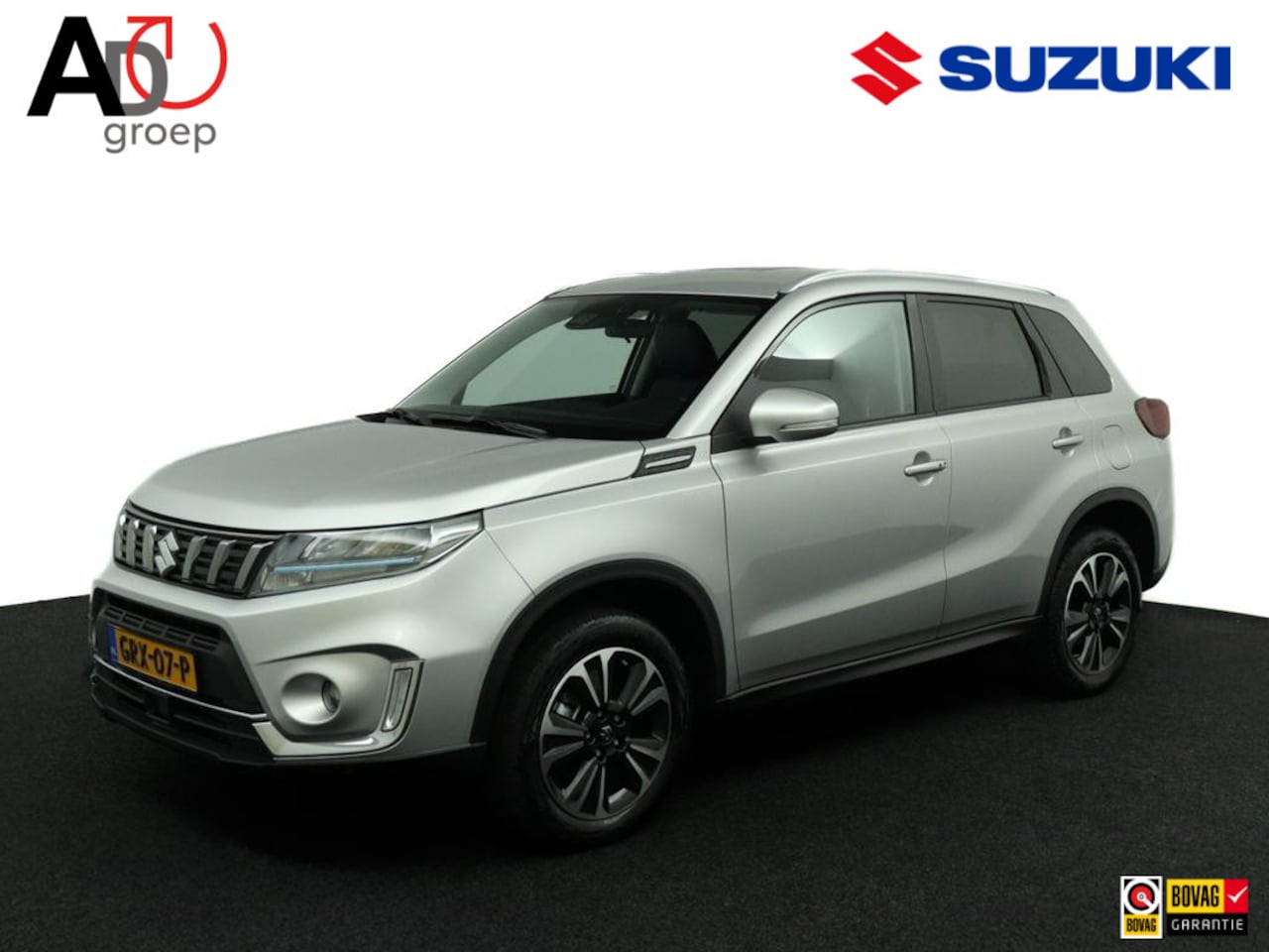 Suzuki Vitara - 1.4 Boosterjet Style Smart Hybrid | Alcantara Bekleding | Keyless Entry | Parkeersensoren - AutoWereld.nl